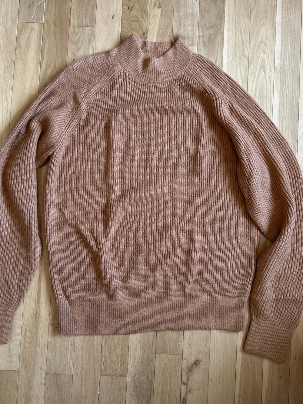 Rib-Knit Mock Neck Sweater in Tan/Dark Orange